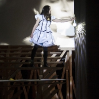 ICH FÜHL MICH HEUTE SO SCHWARZ-WEIß, Performance Leonie Felle, Kunstbau / Lenbachhaus, 2019, Foto © Margit Memminger