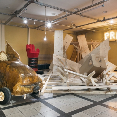 Ausstellungsansicht PREKÄROTOPIA, A.K.T; Pforzheim, 2020, Foto©Leonie-Felle