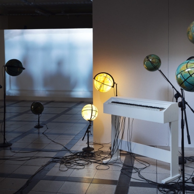 Ausstellungsansicht PREKÄROTOPIA, A.K.T; Pforzheim, 2020, Foto©Leonie-Felle