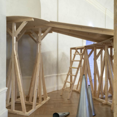 028_BAdsK_Prekaerotopia_2023_Foto©Leonie-Felle