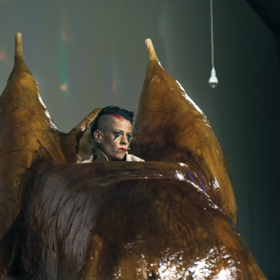 Trickster mit Broiler, Performance, Kunstbau / Lenbachhaus, 2019, Foto © Margit Memminger